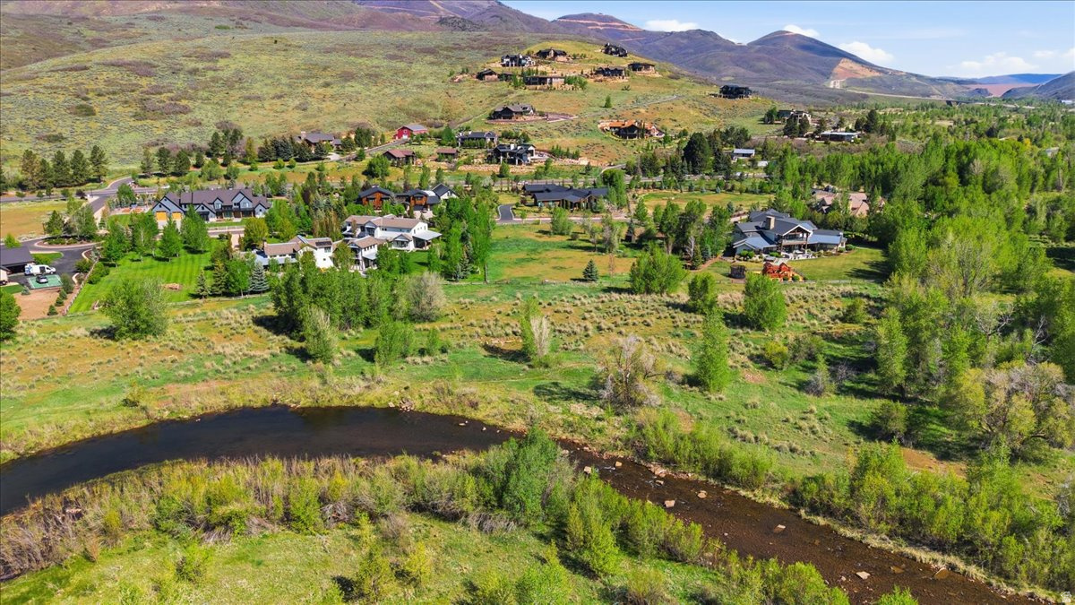 RIVER MEADOWS - Land