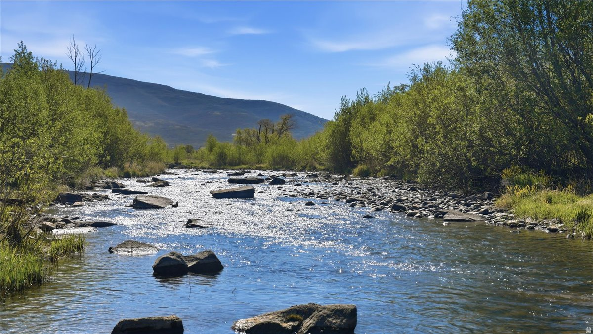 RIVER MEADOWS - Land