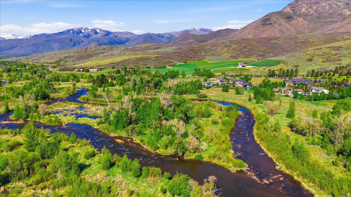 RIVER MEADOWS - Land