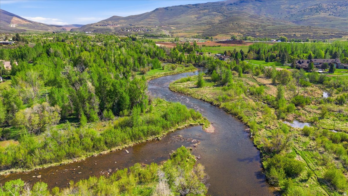 RIVER MEADOWS - Land