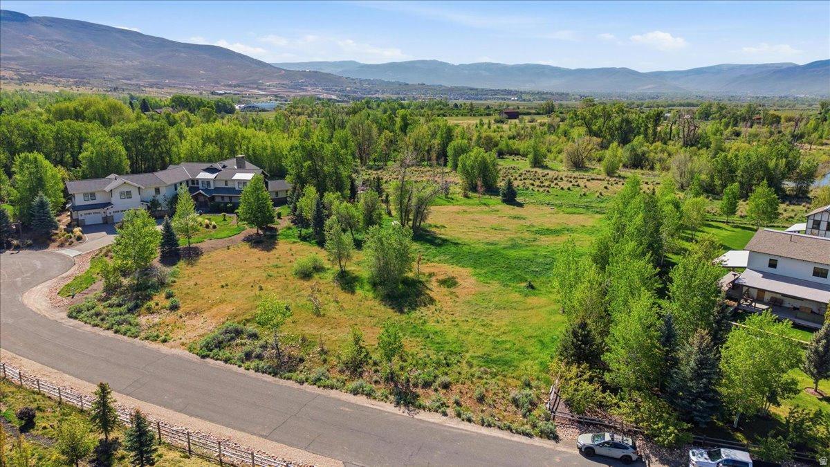 RIVER MEADOWS - Land