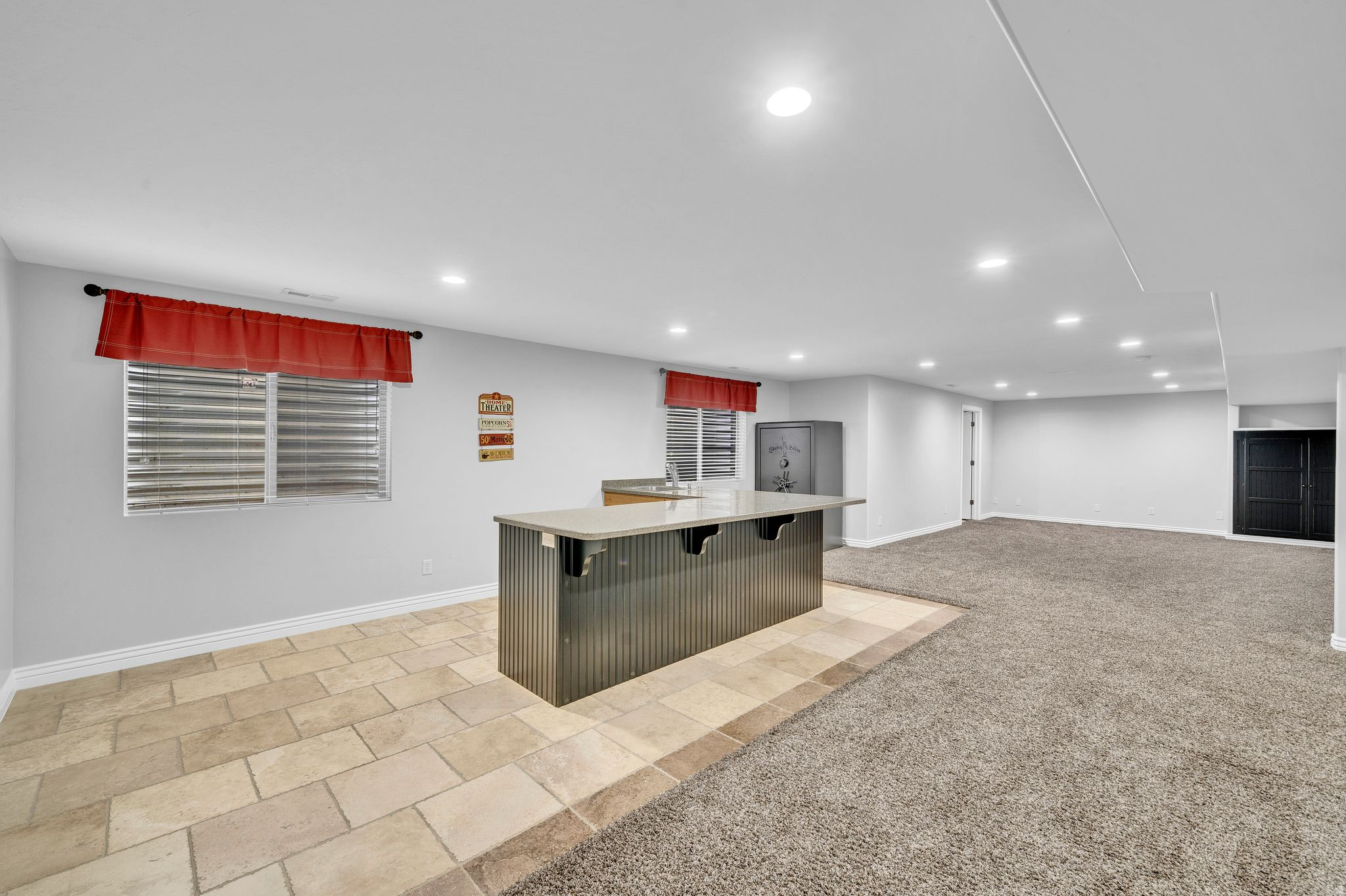 QUAIL HOLLOW - Residential