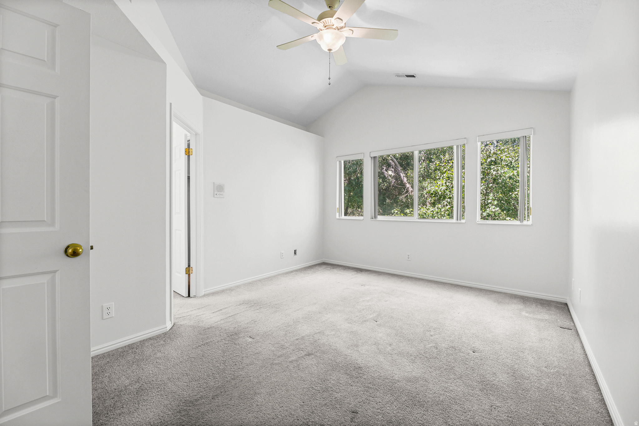PEBBLEWOOD - Residential