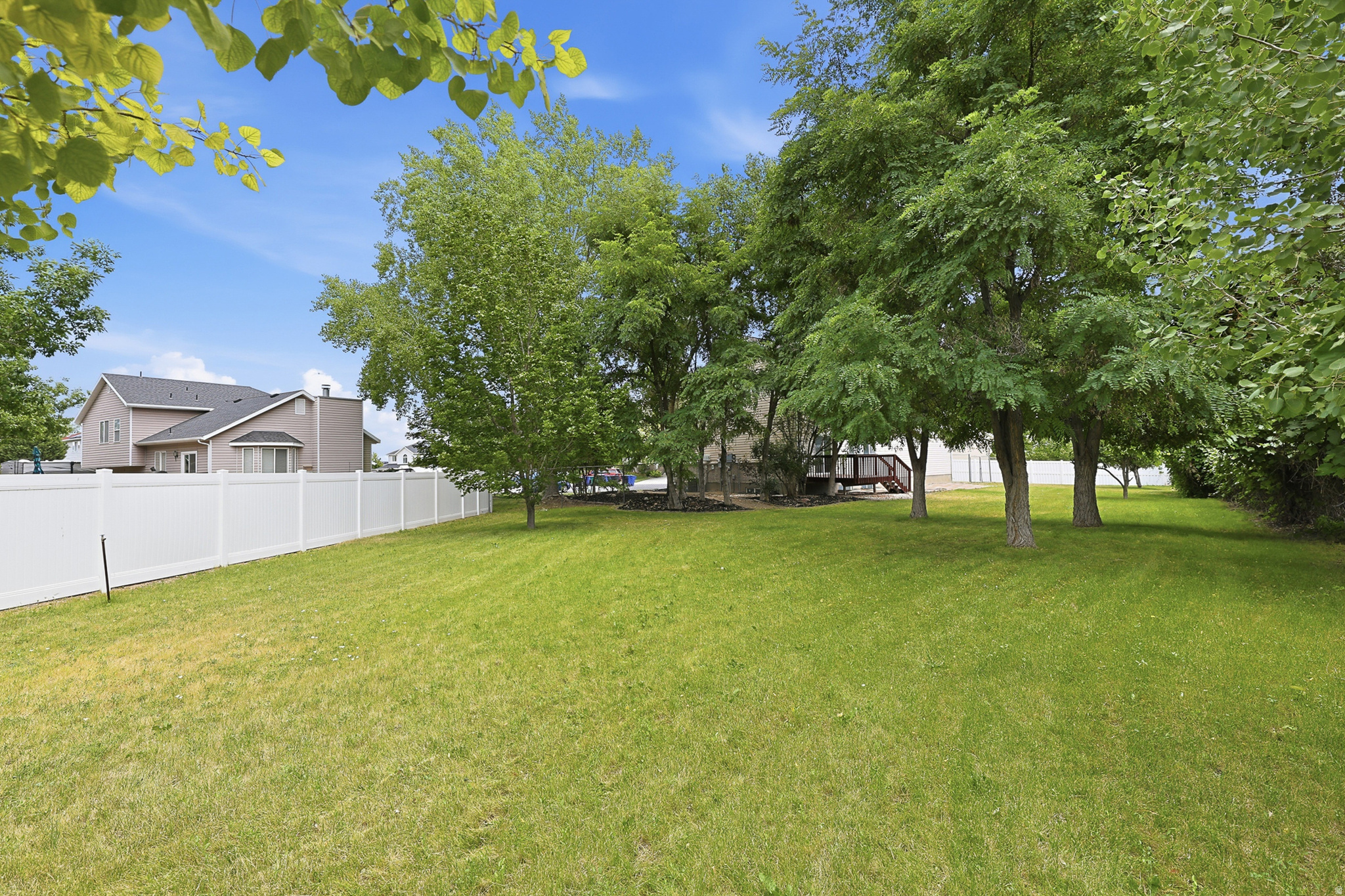PEBBLEWOOD - Residential
