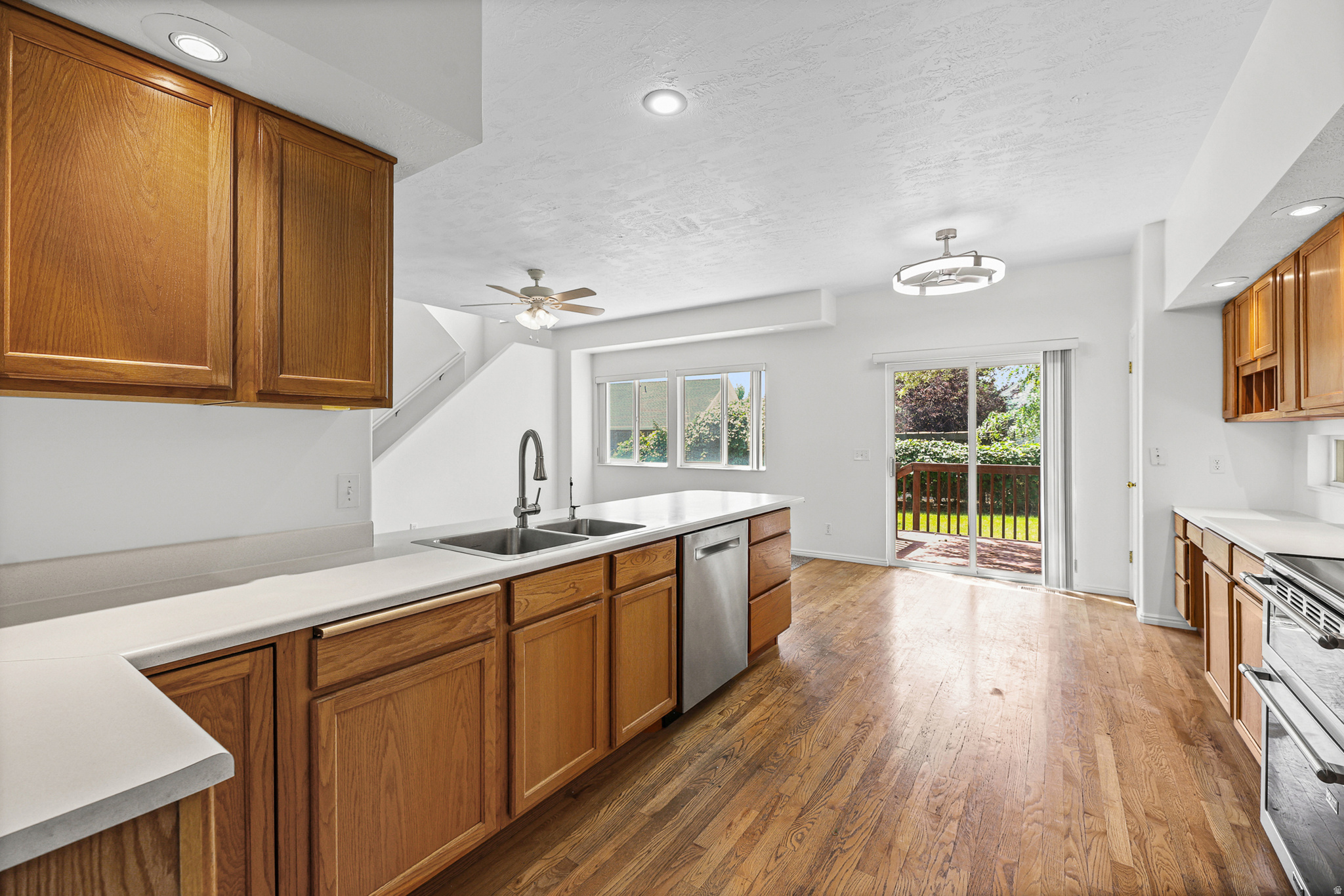 PEBBLEWOOD - Residential