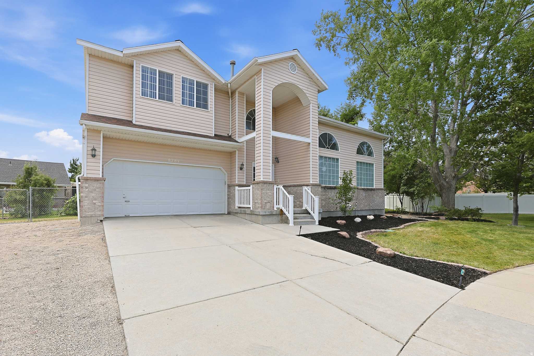 PEBBLEWOOD - Residential