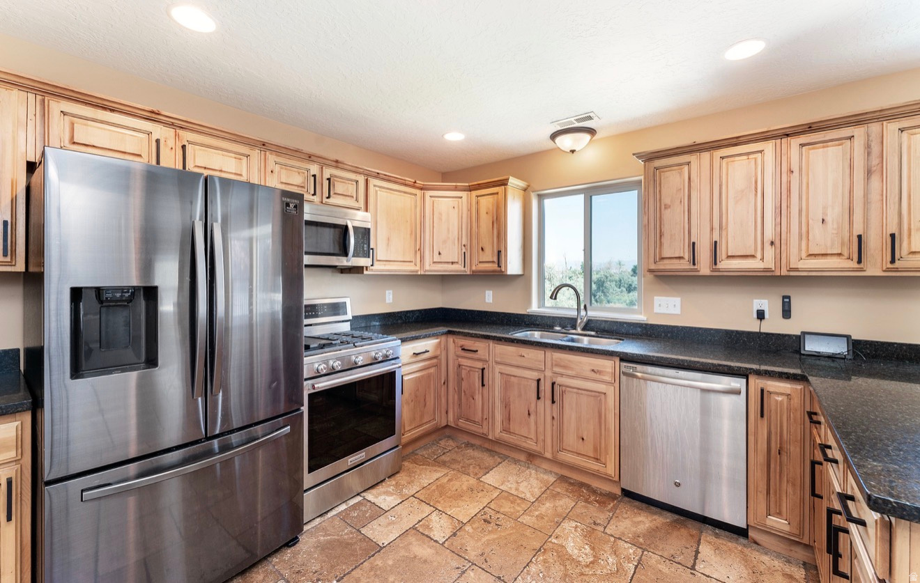 ASHLEY HEIGHTS PLAT B - Residential