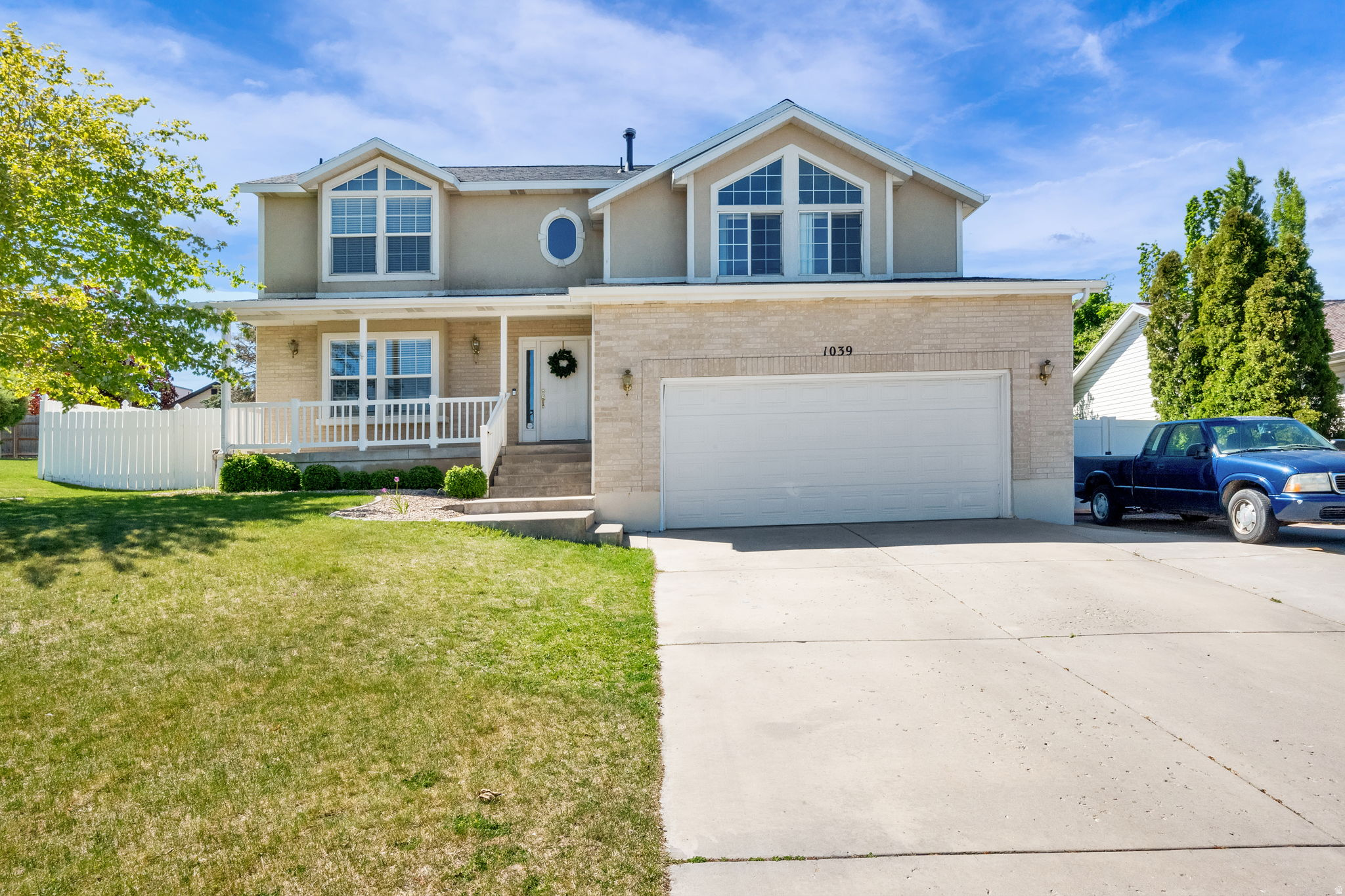 ROLLING OAKS - Residential