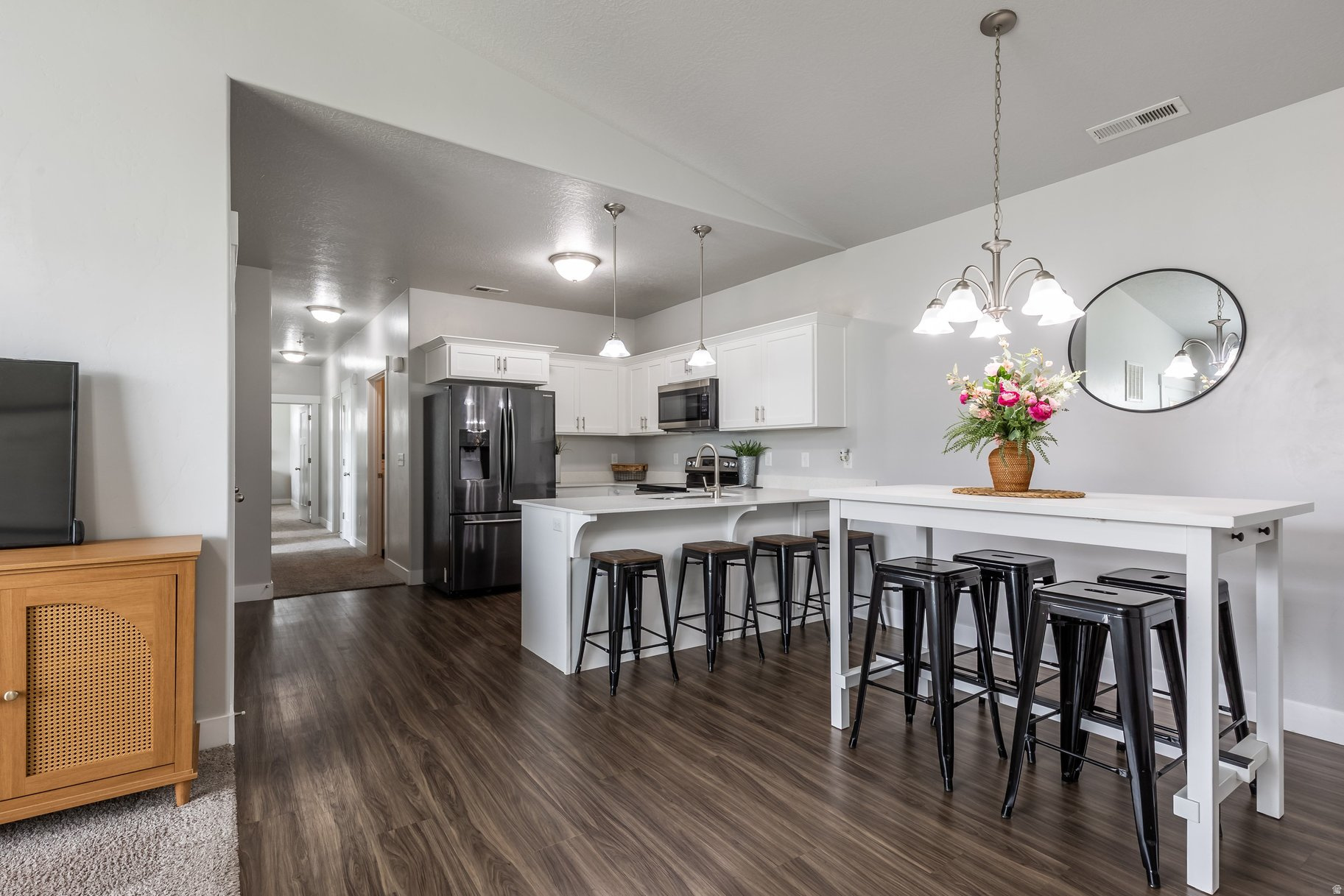 EAGLE VIEW - Residential