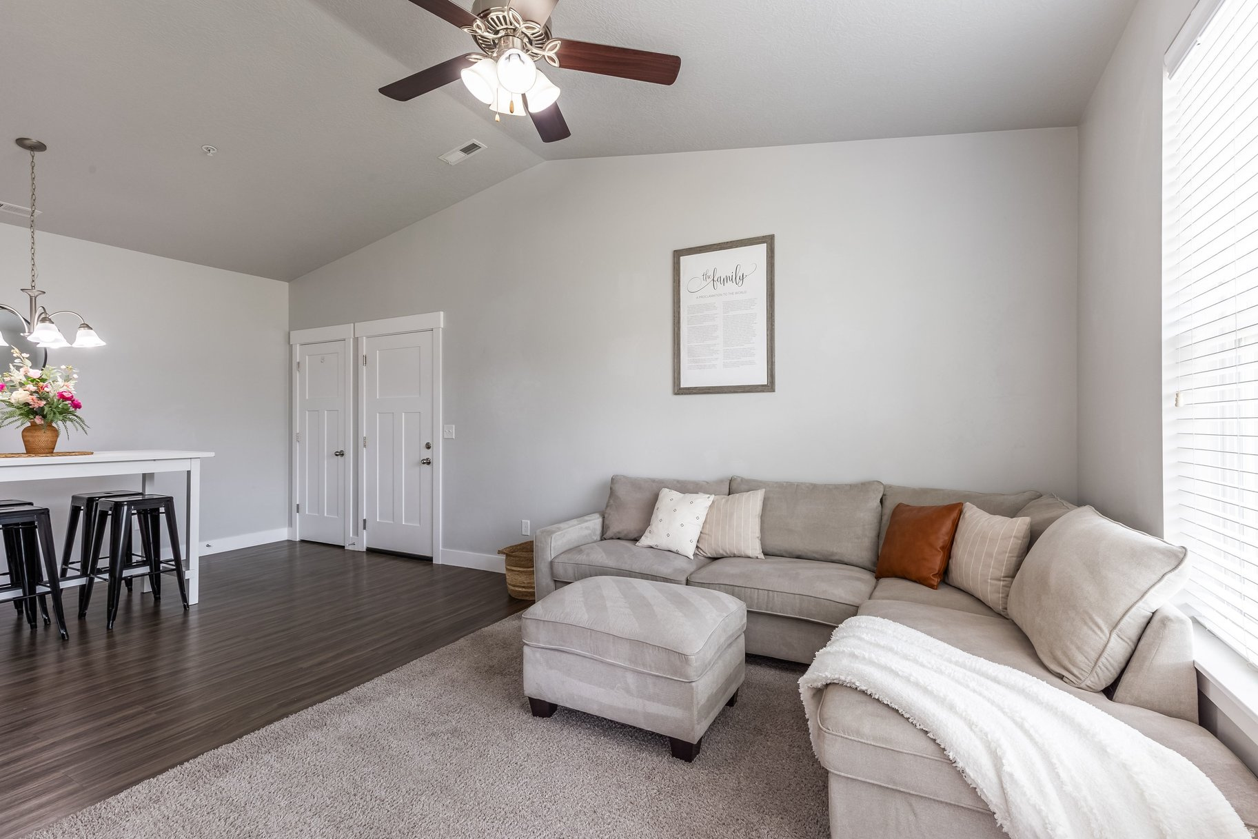 EAGLE VIEW - Residential