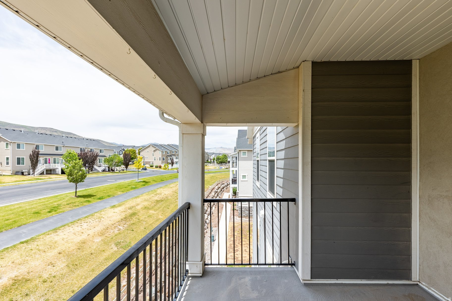 EAGLE VIEW - Residential