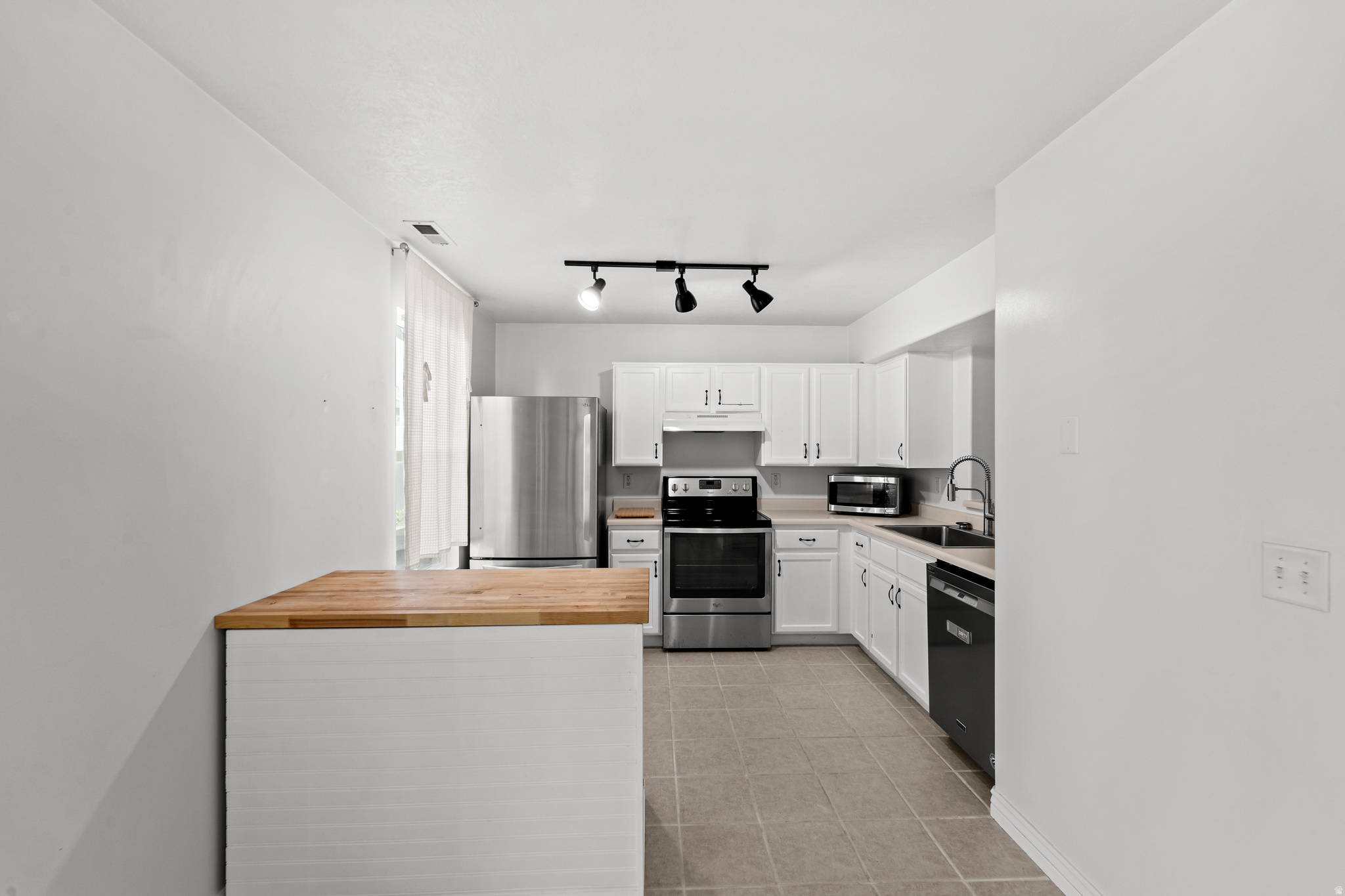 LOCH LOMOND PHASE 1 AMENDED - Residential