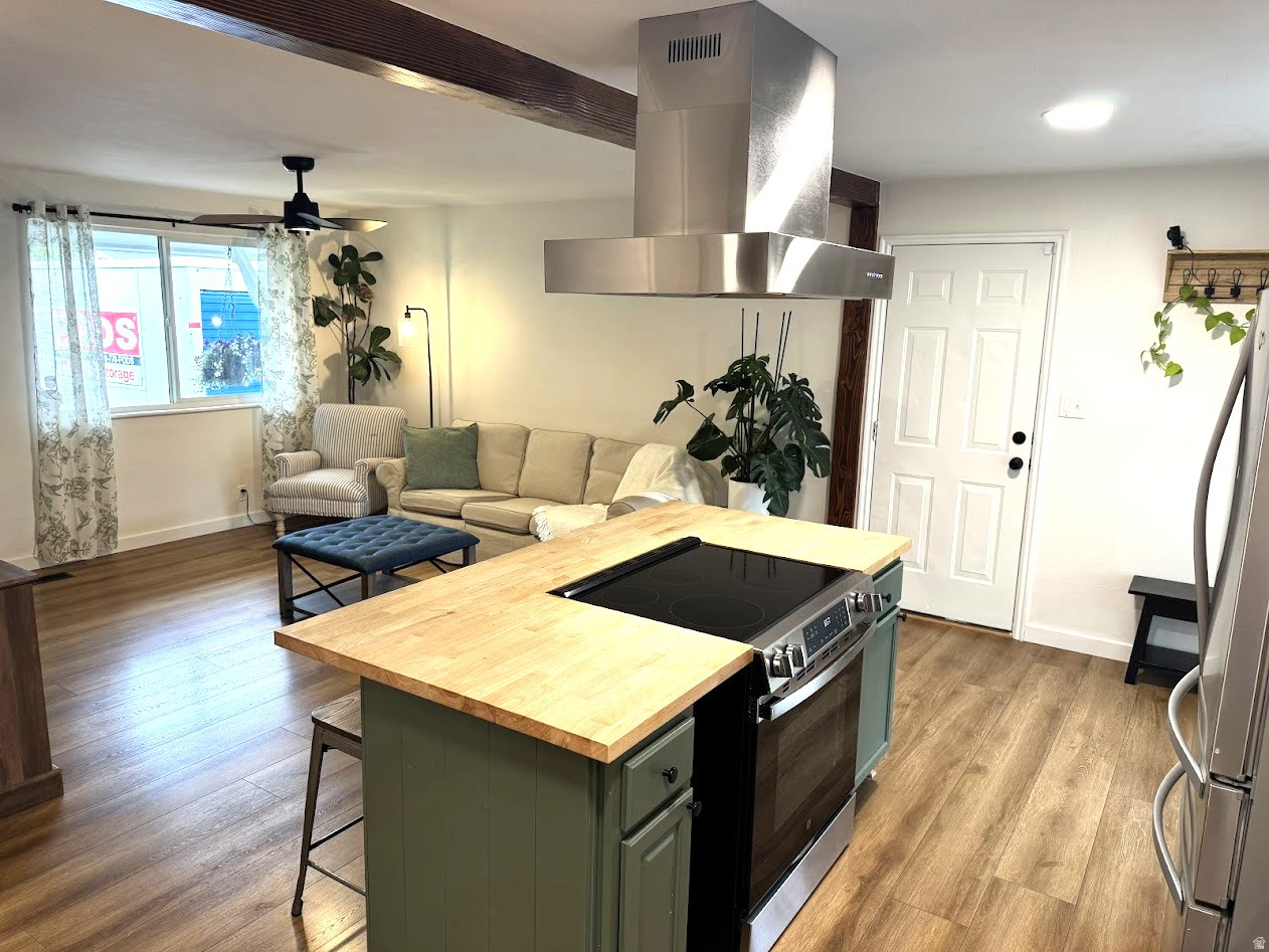LAKEWAY - Residential