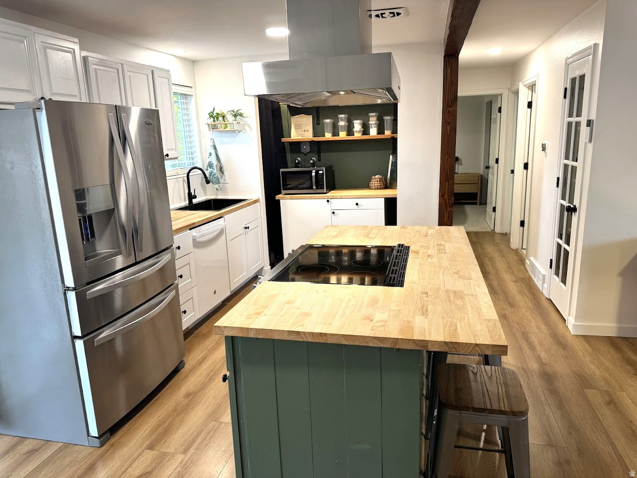 LAKEWAY - Residential