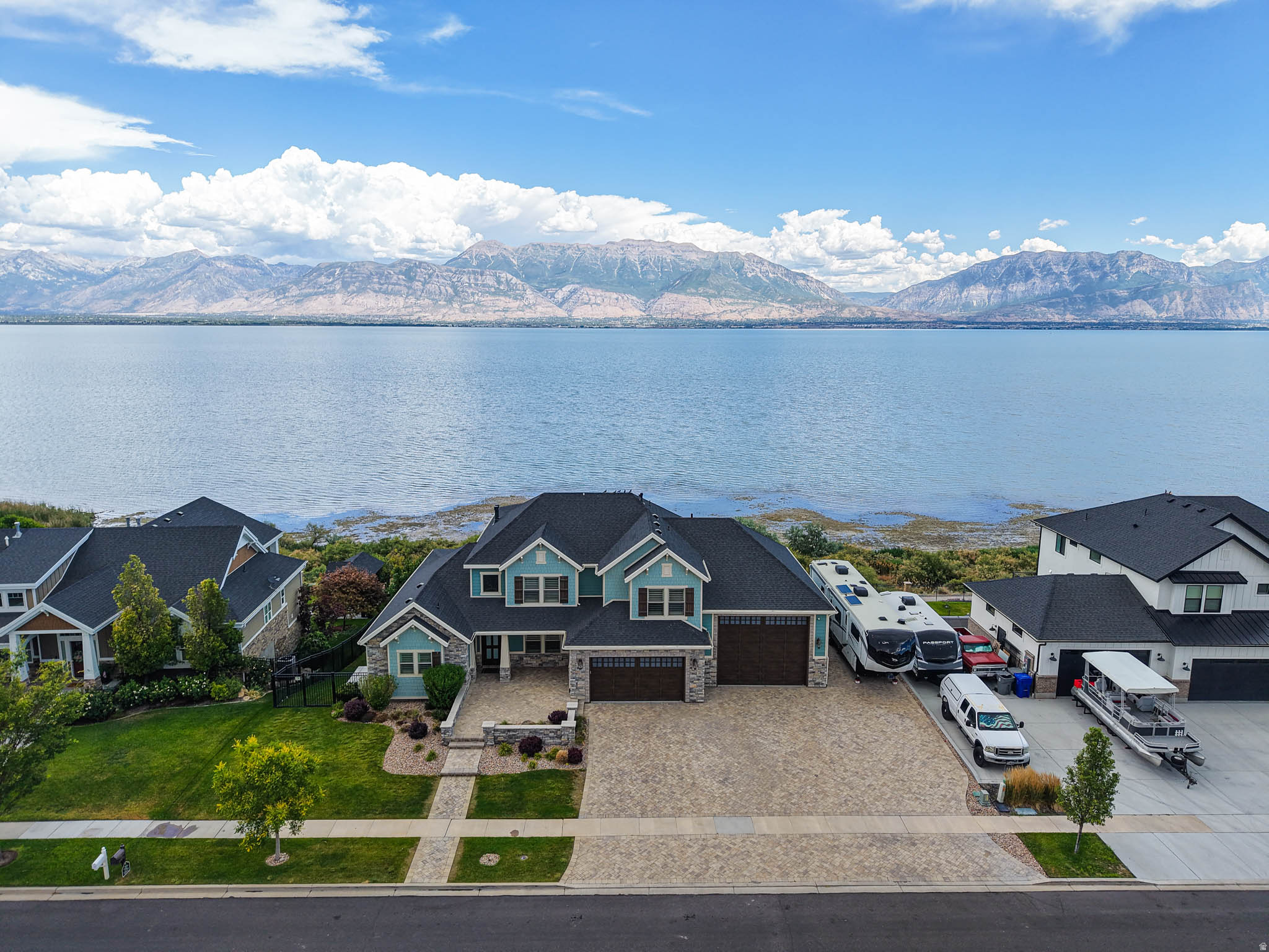 HARBOR BAY - Residential