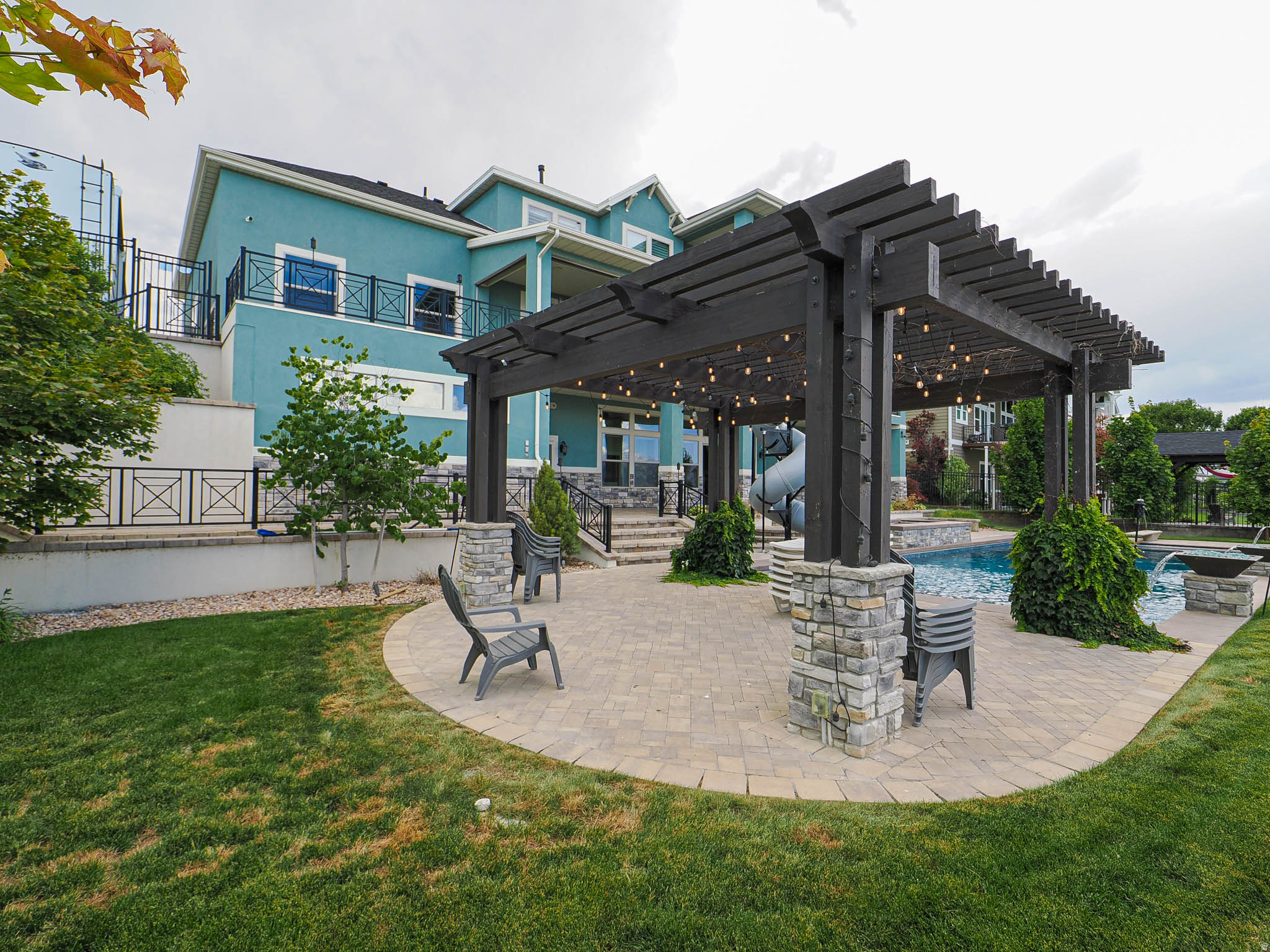 HARBOR BAY - Residential