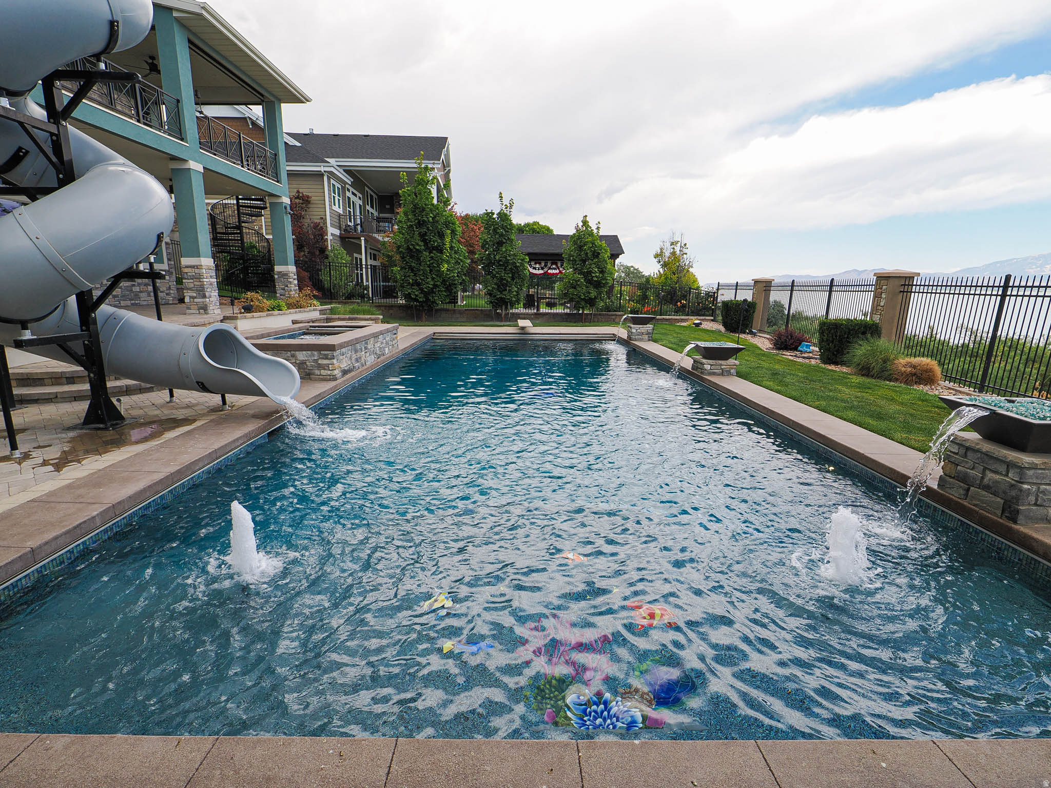 HARBOR BAY - Residential