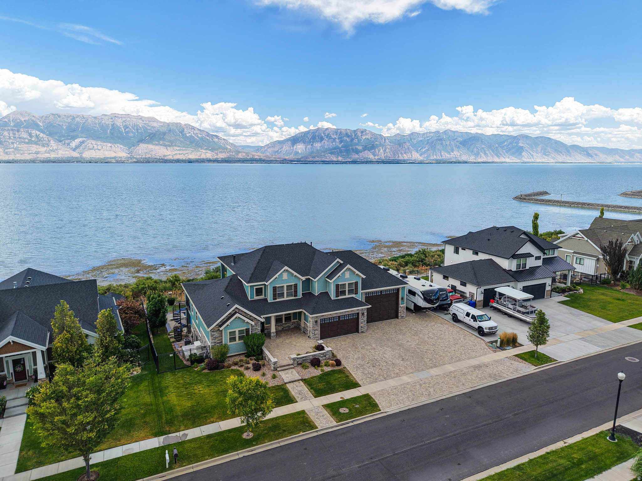 HARBOR BAY - Residential