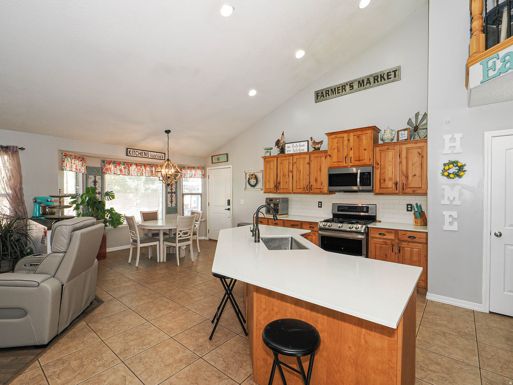 ISLAND PARK - Residential