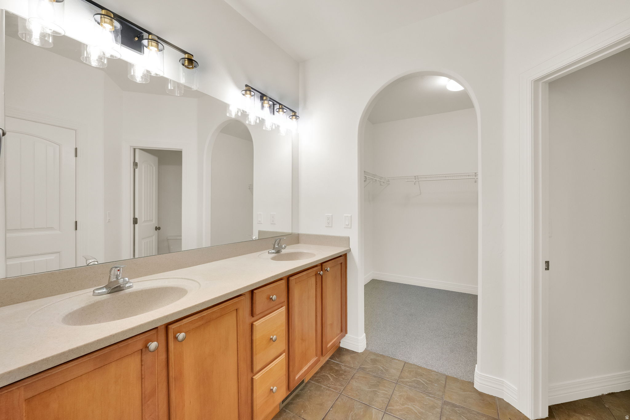 RIDGE - Residential