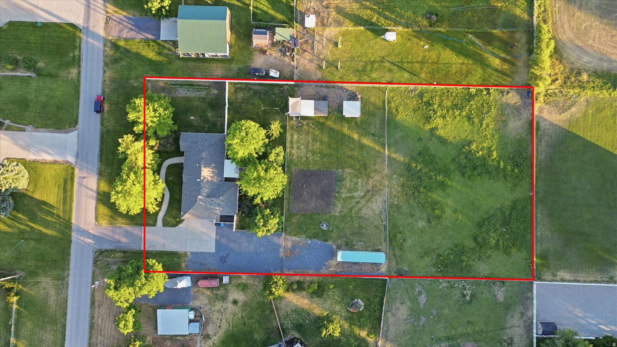 PLAT A PARADISE TOWN - Residential