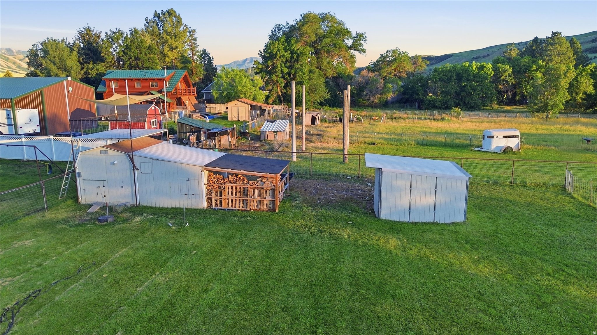 PLAT A PARADISE TOWN - Residential