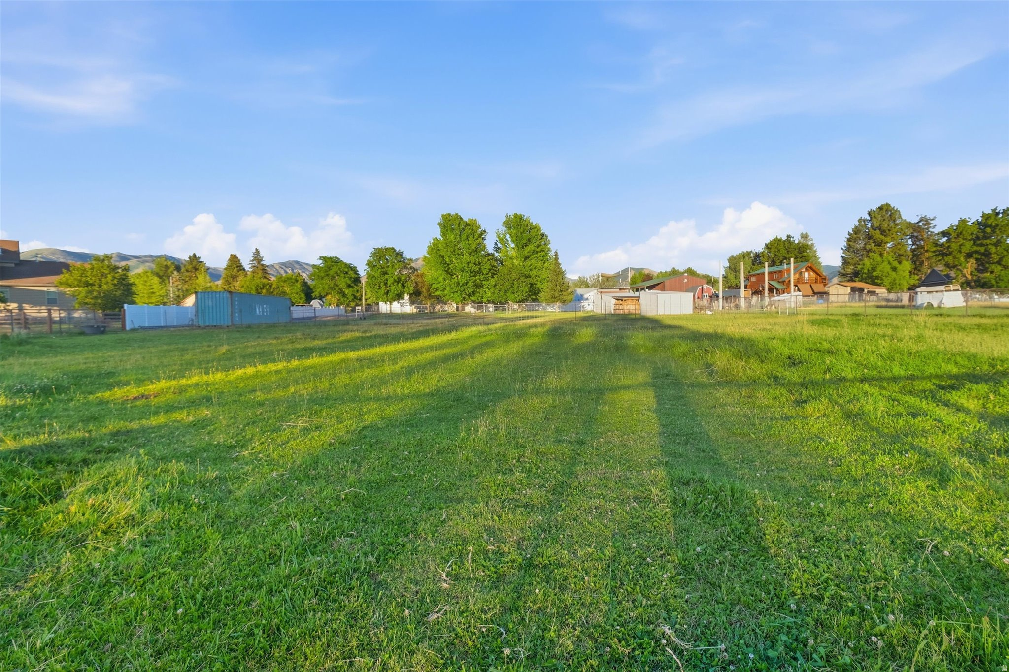 PLAT A PARADISE TOWN - Residential