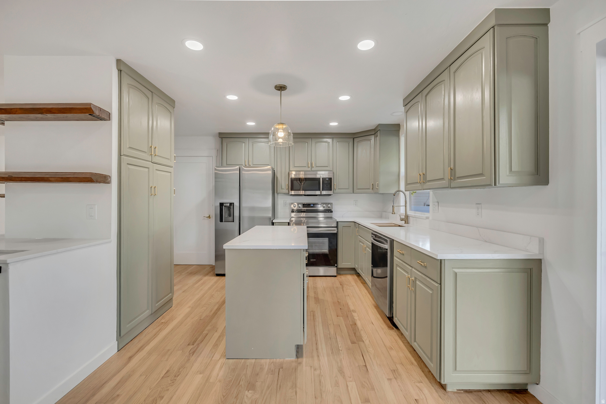 SILVER SAGE - Residential