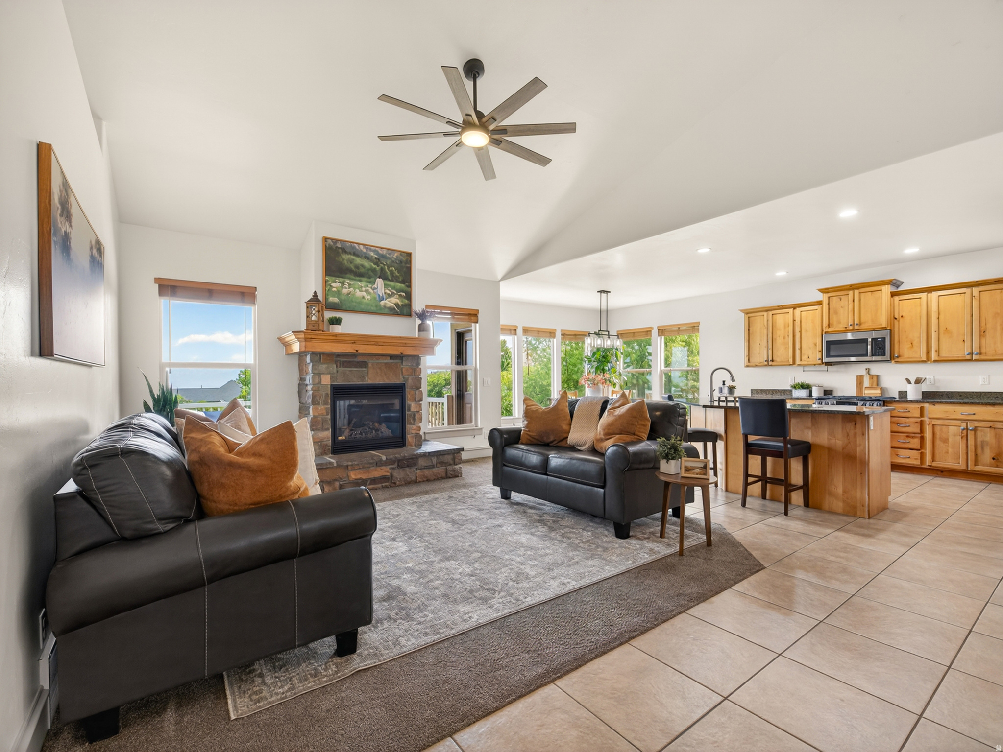 OAK VIEW HILLS - Residential