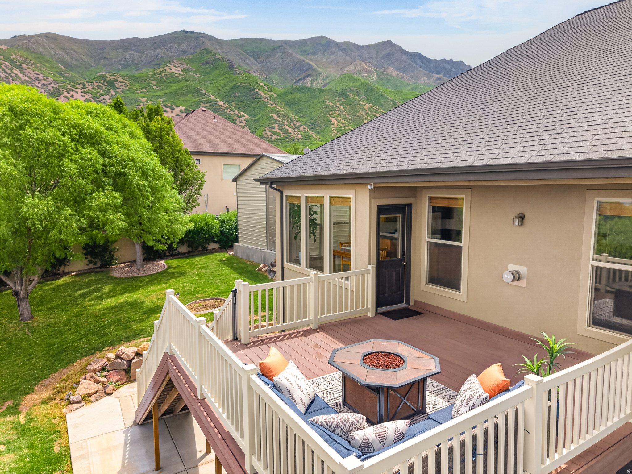 OAK VIEW HILLS - Residential