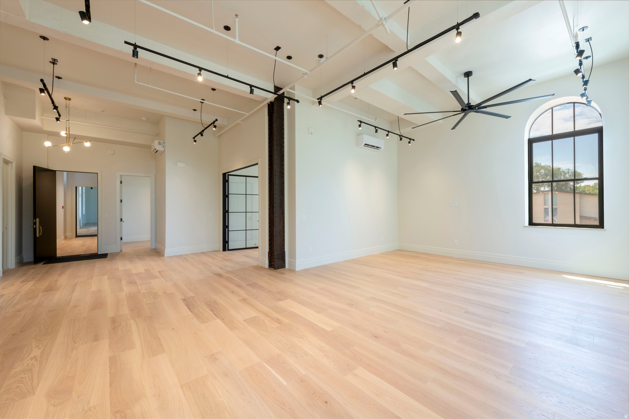 TELEGRAPH EXCHANGE - Residential