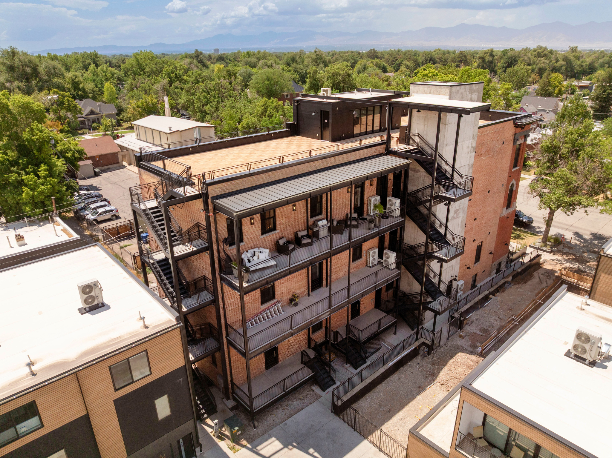 TELEGRAPH EXCHANGE - Residential
