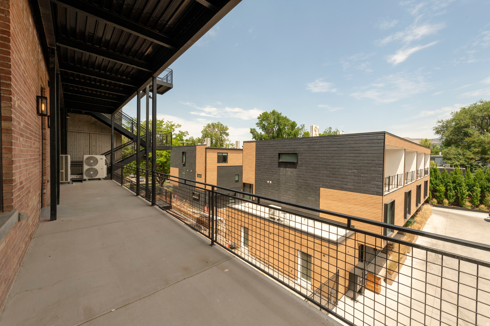 TELEGRAPH EXCHANGE - Residential