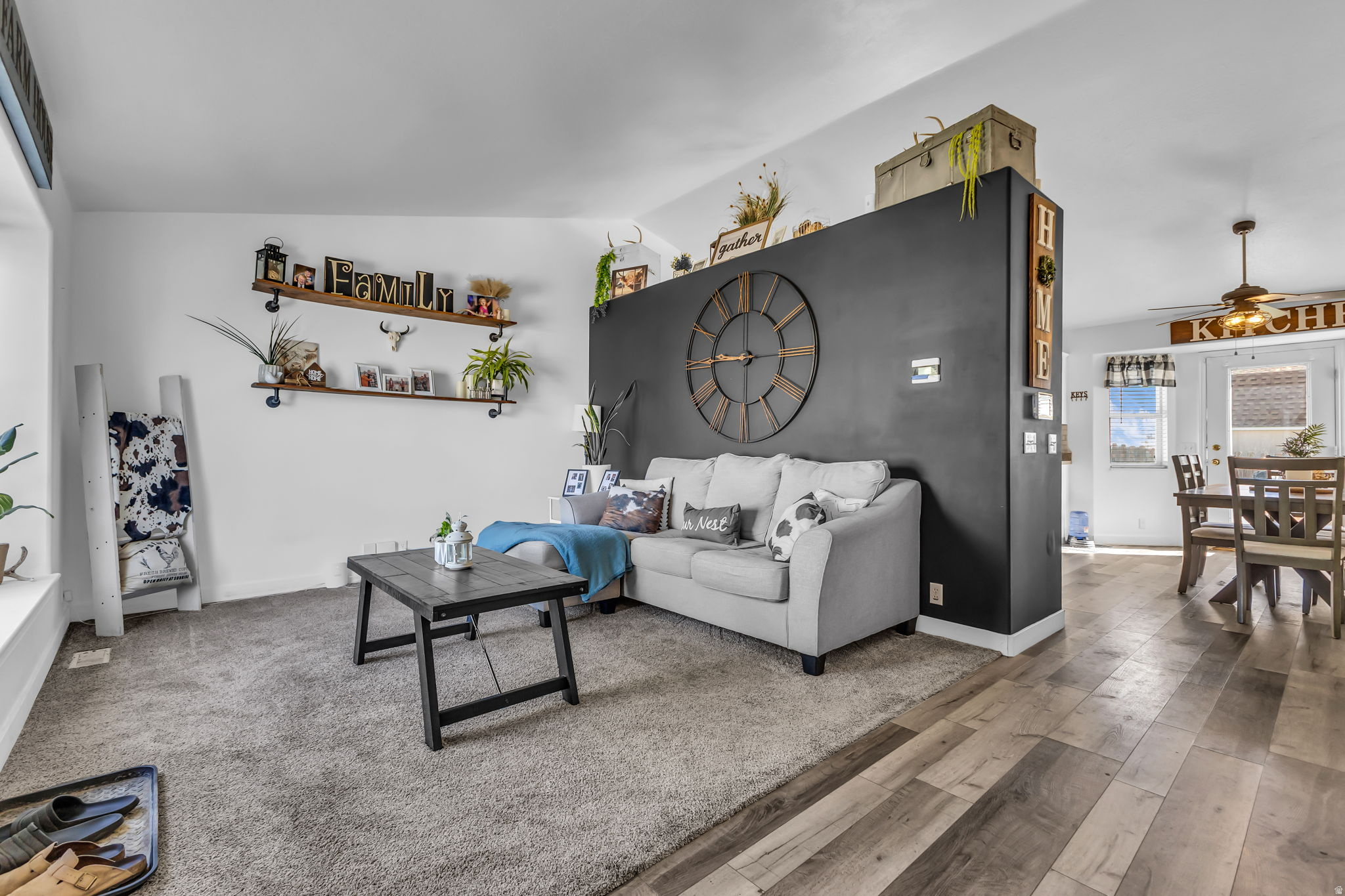 SETTLEMENT POINTE - Residential