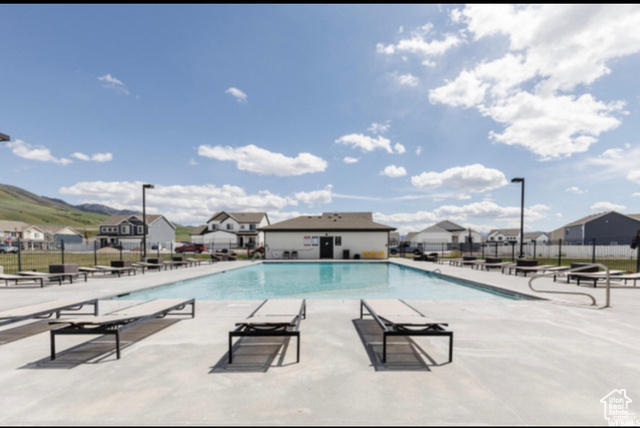 ELK MOUNTAIN - Residential