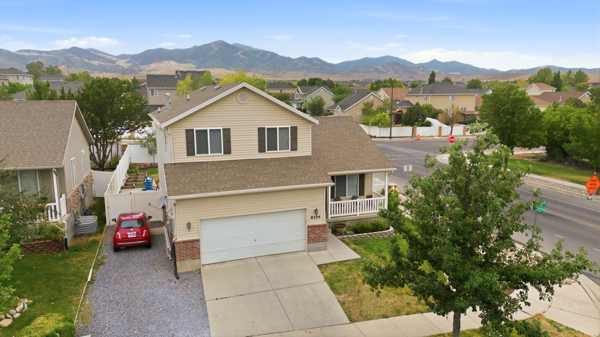 OAKS AT JORDAN HILLS - Residential