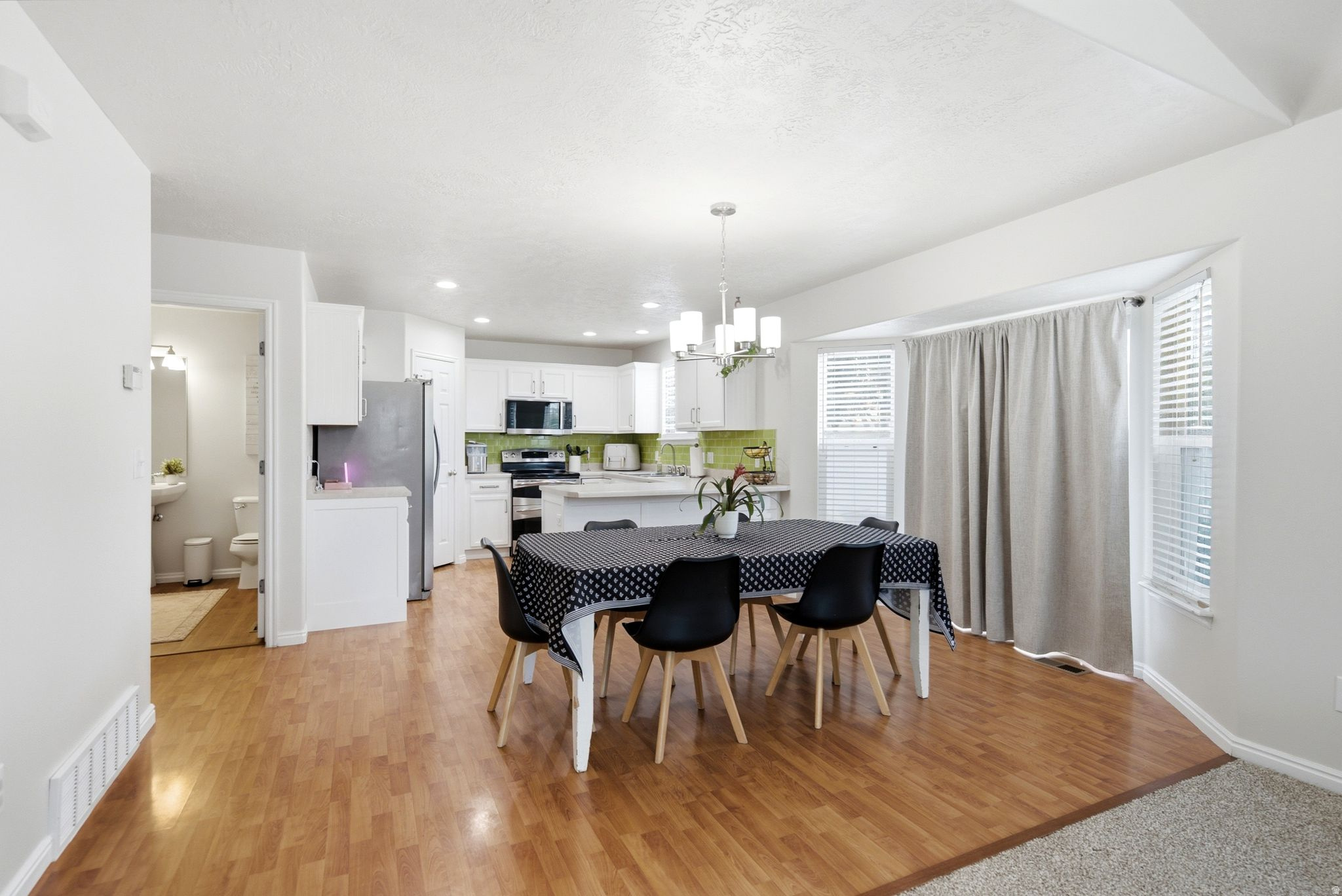 OAKS AT JORDAN HILLS - Residential