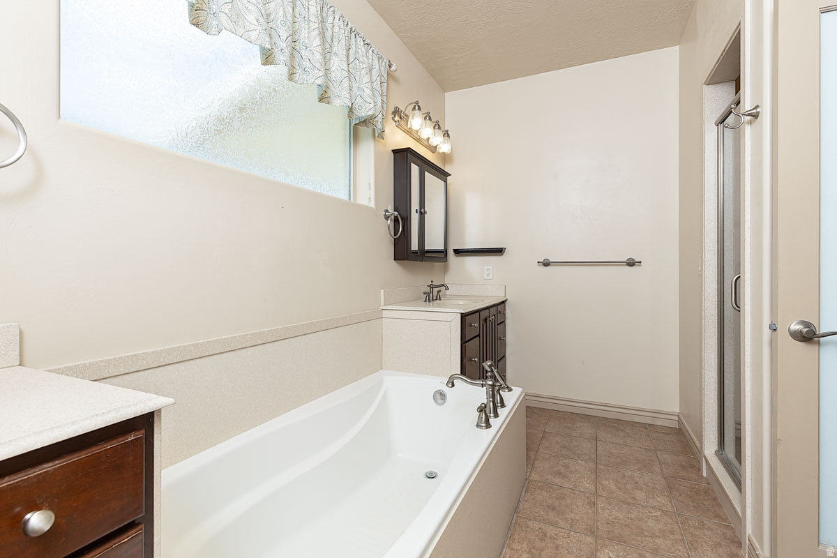 VALLEY HEIGHTS ESTATES - Residential