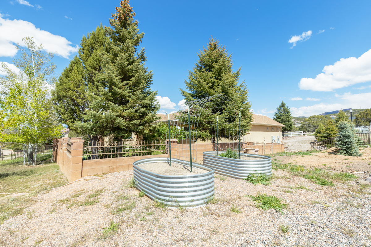 VALLEY HEIGHTS ESTATES - Residential