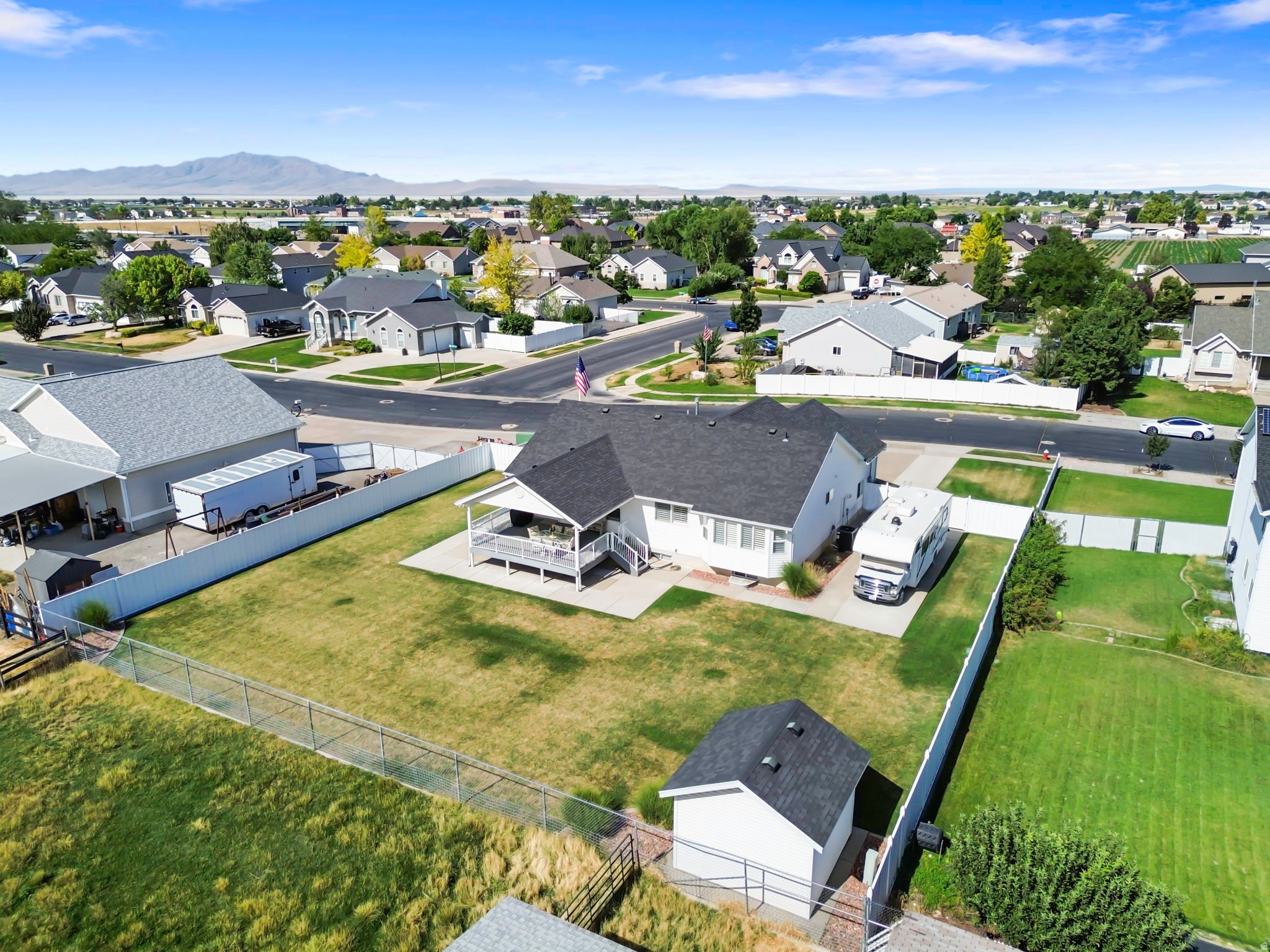 HUCKLEBERRY - Residential