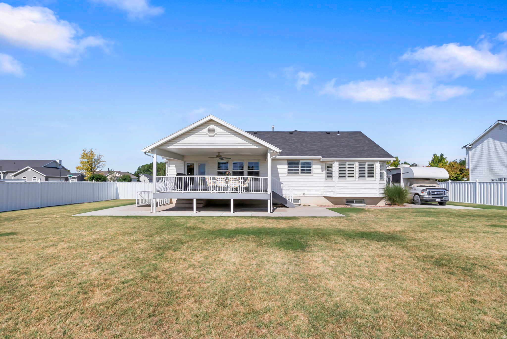 HUCKLEBERRY - Residential