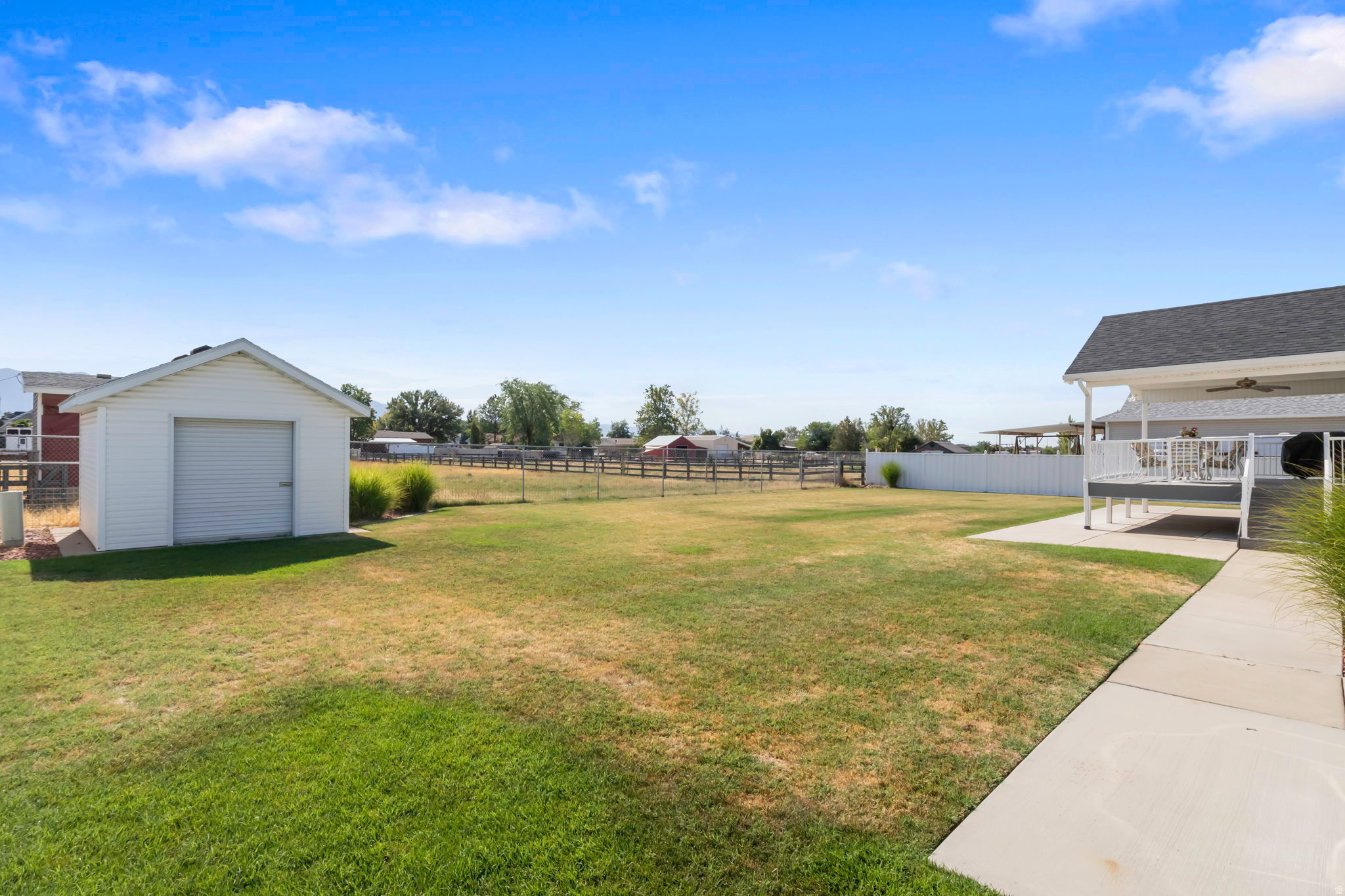 HUCKLEBERRY - Residential