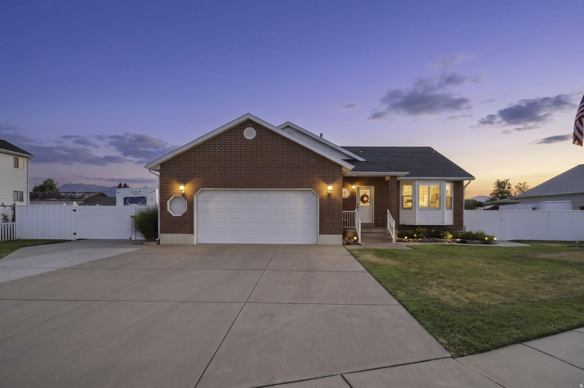 HUCKLEBERRY - Residential