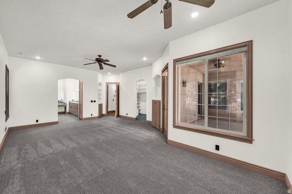 MAJESTIC VIEW 1 - Residential