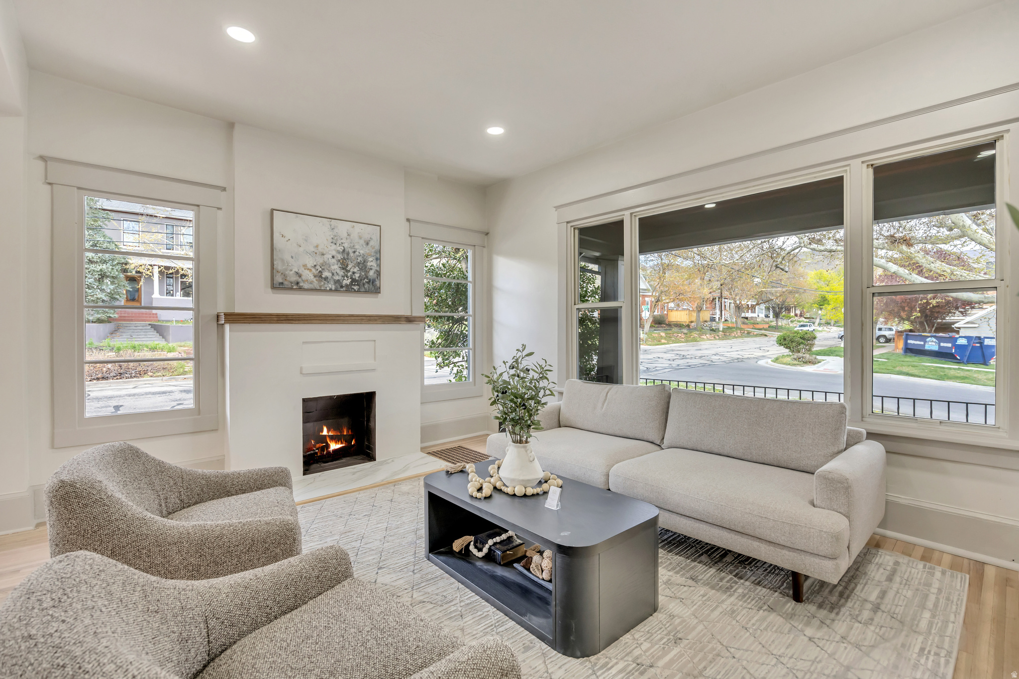 AVENUES - Residential
