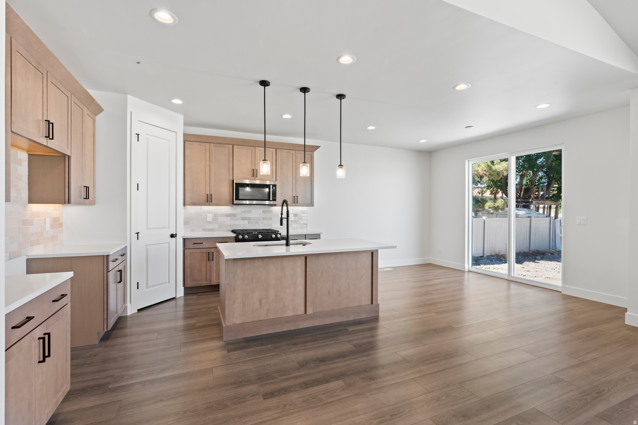 SKYE MEADOWS - Residential