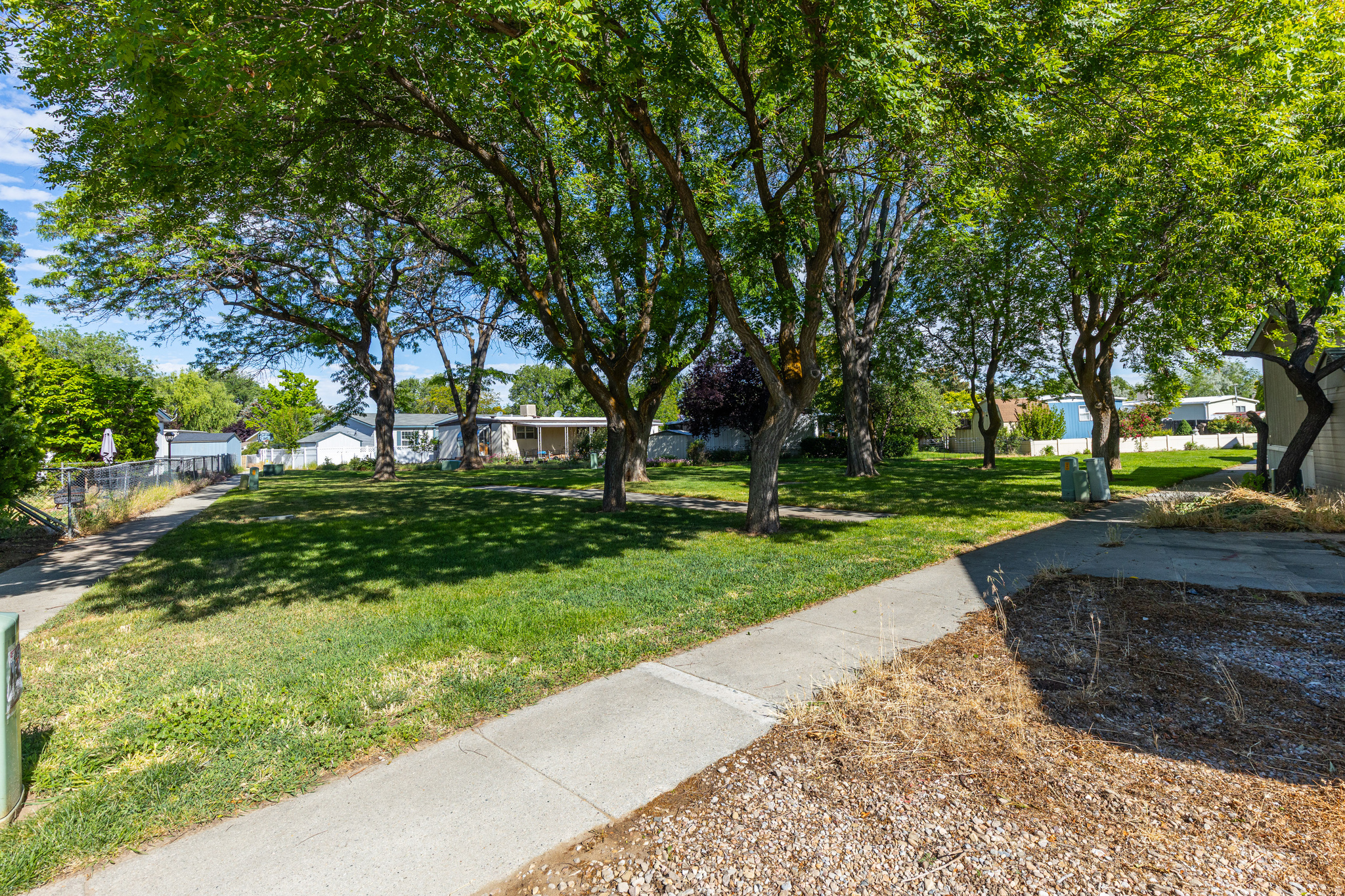 MAJESTIC MEADOWS - Residential