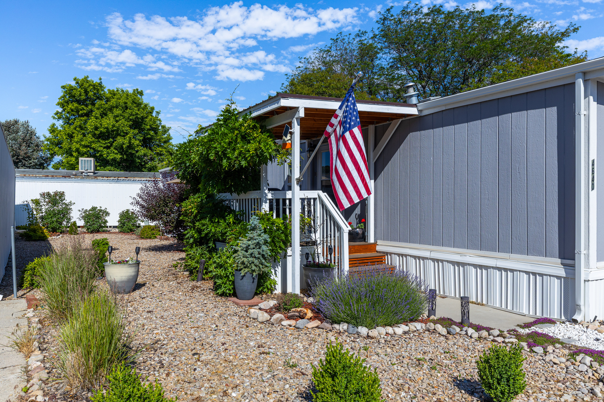 MAJESTIC MEADOWS - Residential