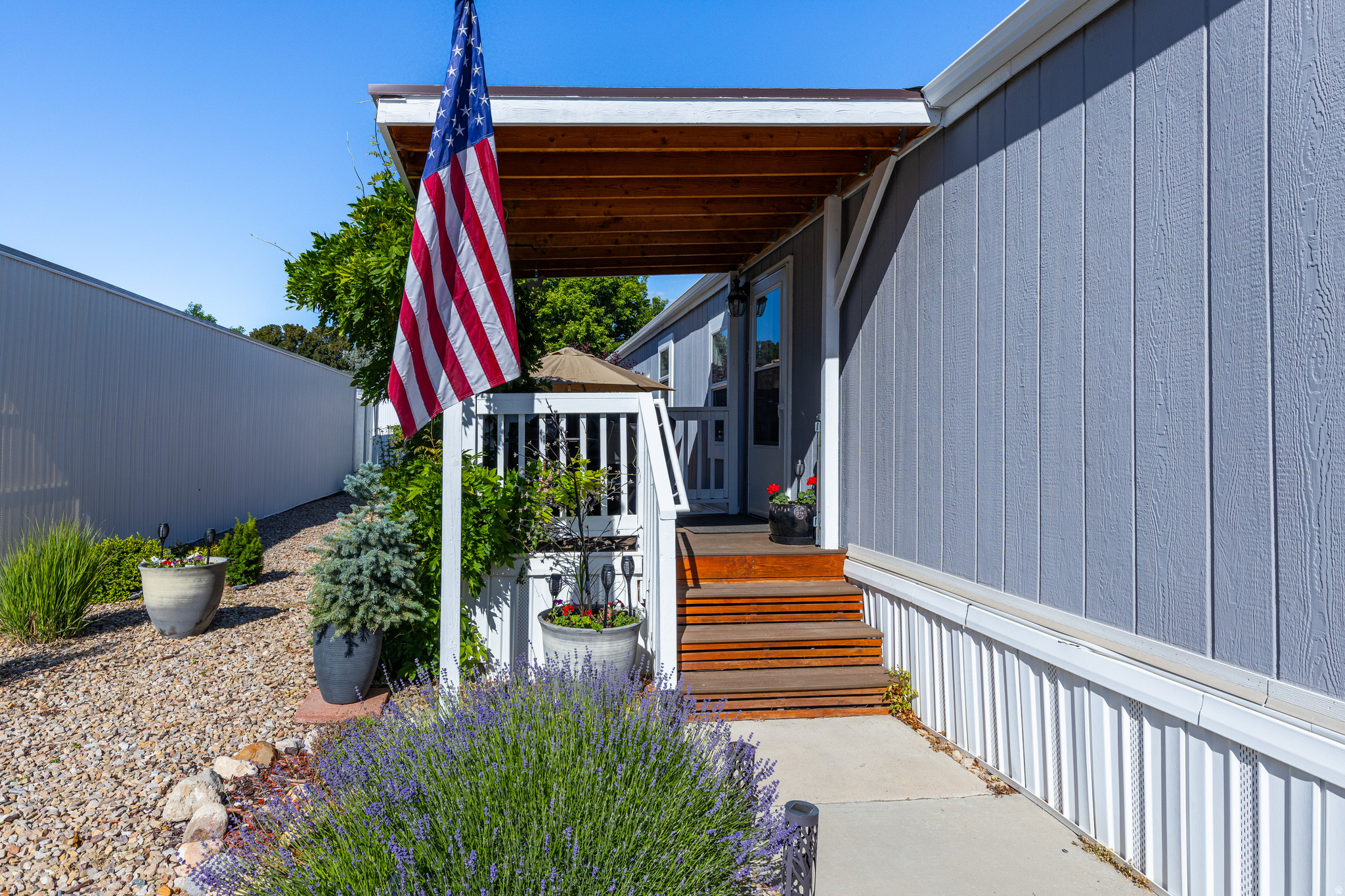 MAJESTIC MEADOWS - Residential