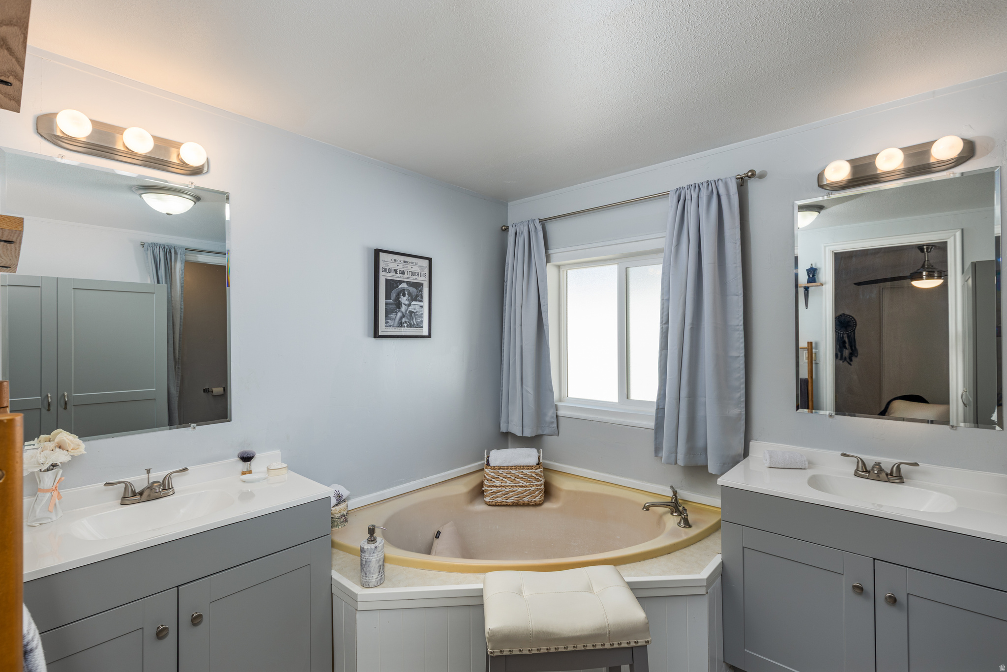 MAJESTIC MEADOWS - Residential